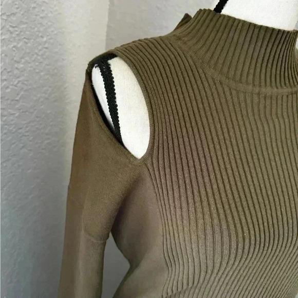 BCBGeneration Cold Shoulder Mock Neck Dress - Picture 8 of 9